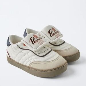 NWT Zara Kids Snoopy Peanuts Retro Sneakers in Cream/Beige - 8 Toddler